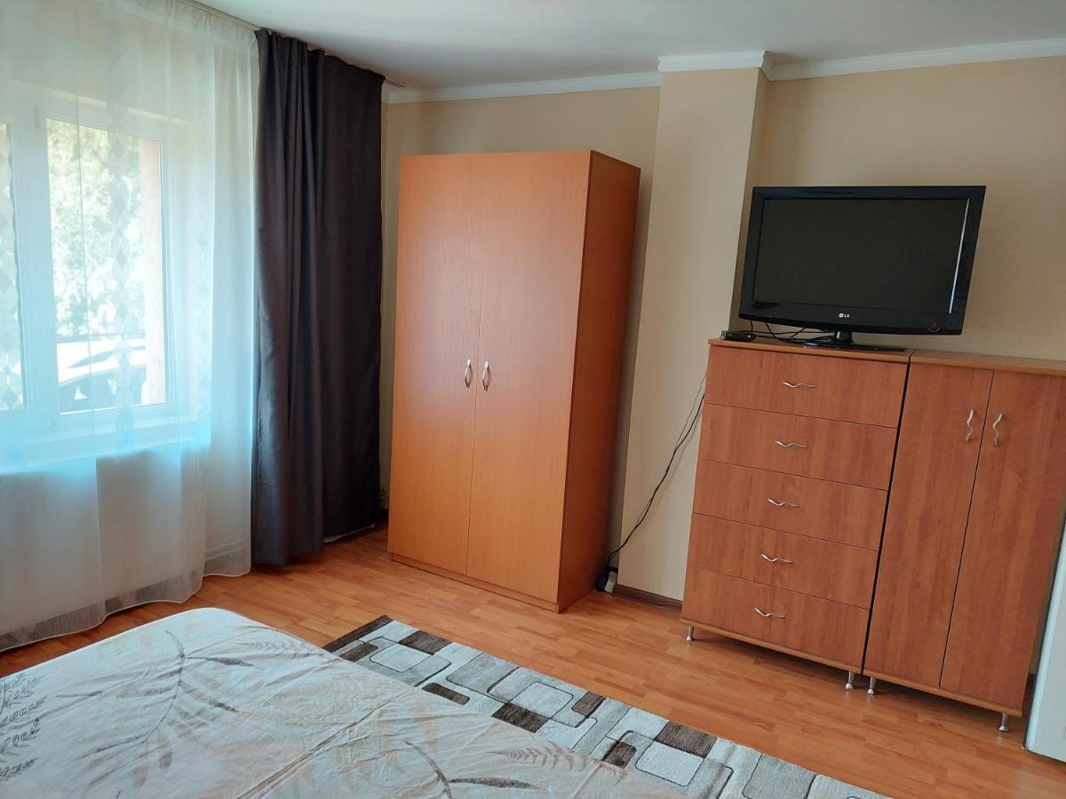 Casa Mario Appartement Oradea Buitenkant foto