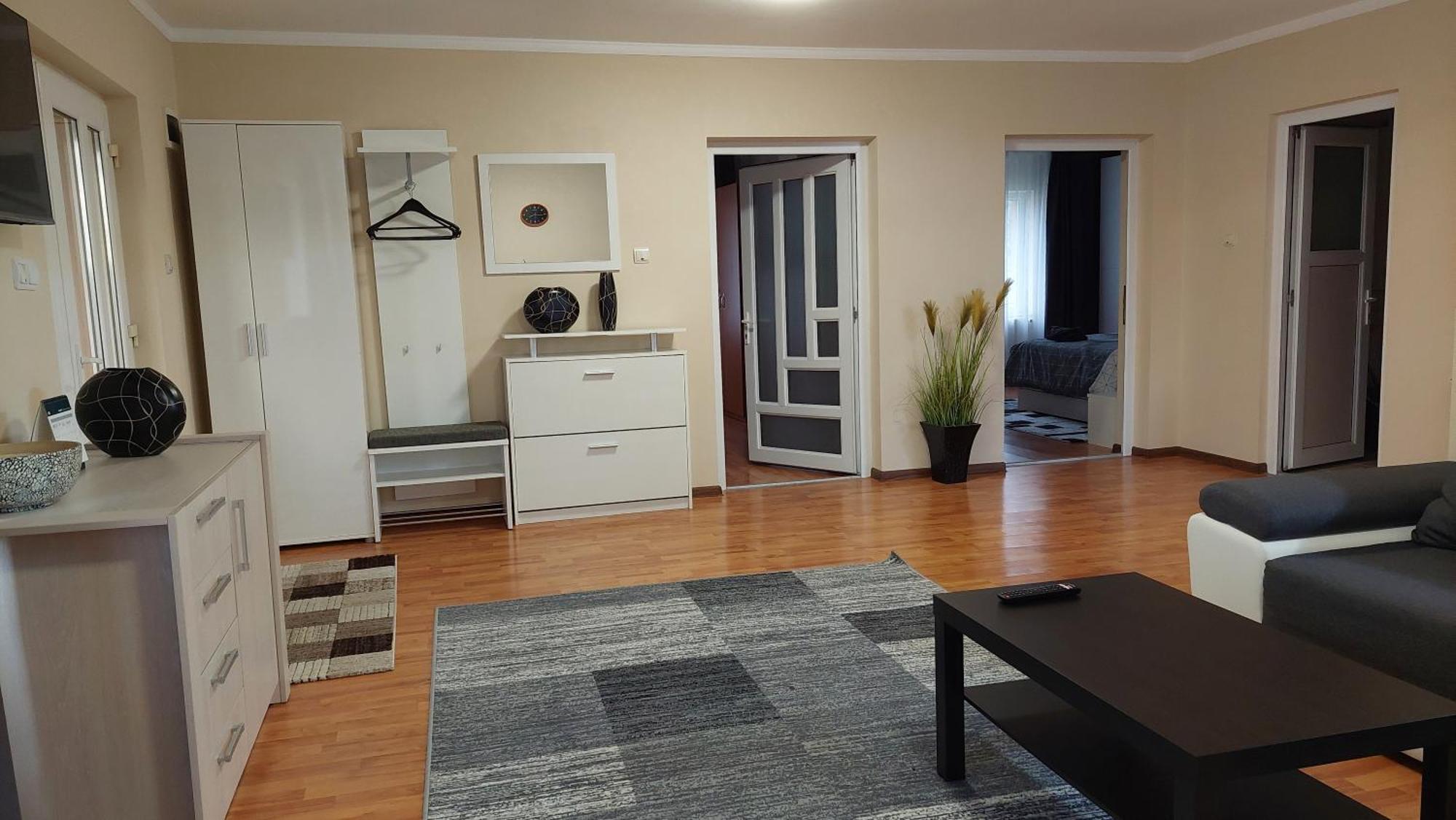 Casa Mario Appartement Oradea Buitenkant foto